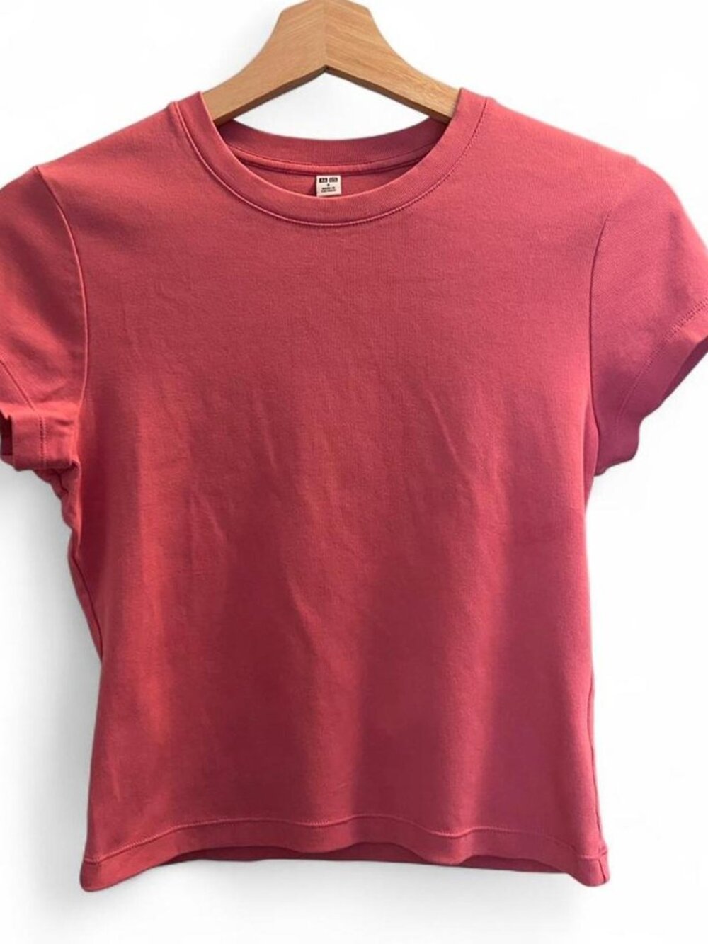Uniqlo Pink Baby Tee Stretch Cotton Fitted T-Shirt Size Small